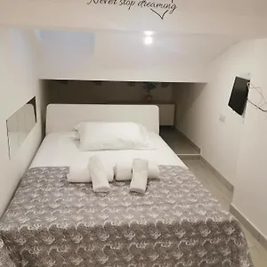  Apartment Alle Mansarde