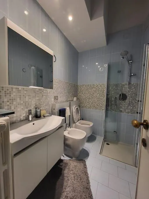 Apartment Appartamento Crisopoli In Pieno Centro A Parma